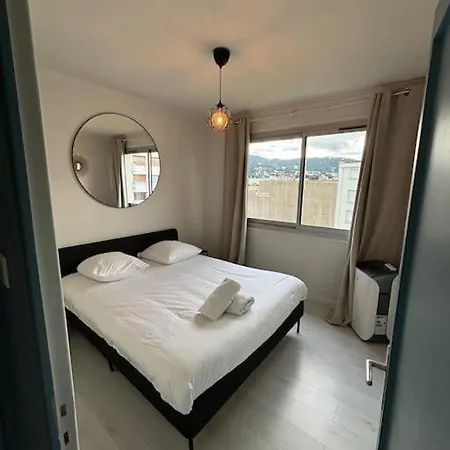 Hyper-centre Avec Parking Appartement Clermont-Ferrand